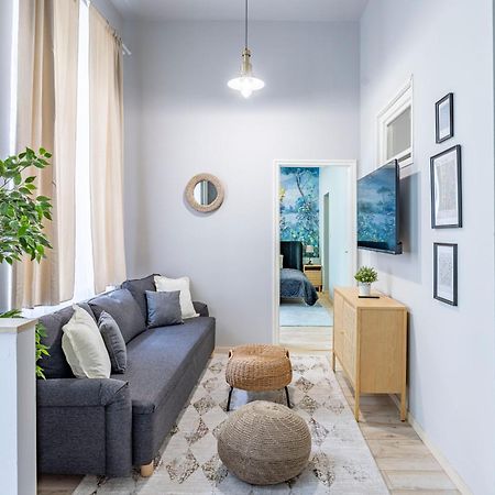 Hidden Gem With Terrace On The Andrassy Fashion Road Apartment Budapest Exterior photo