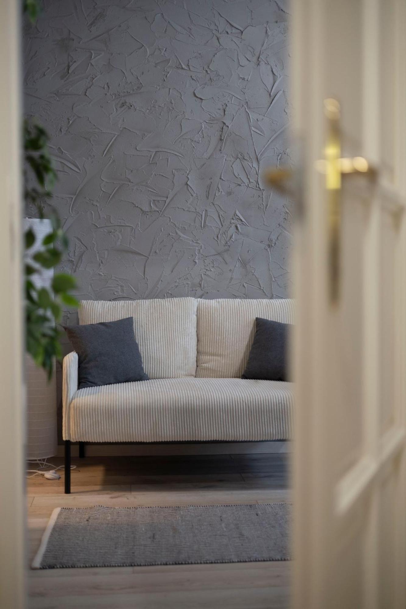 Hidden Gem With Terrace On The Andrassy Fashion Road Apartment Budapest Exterior photo