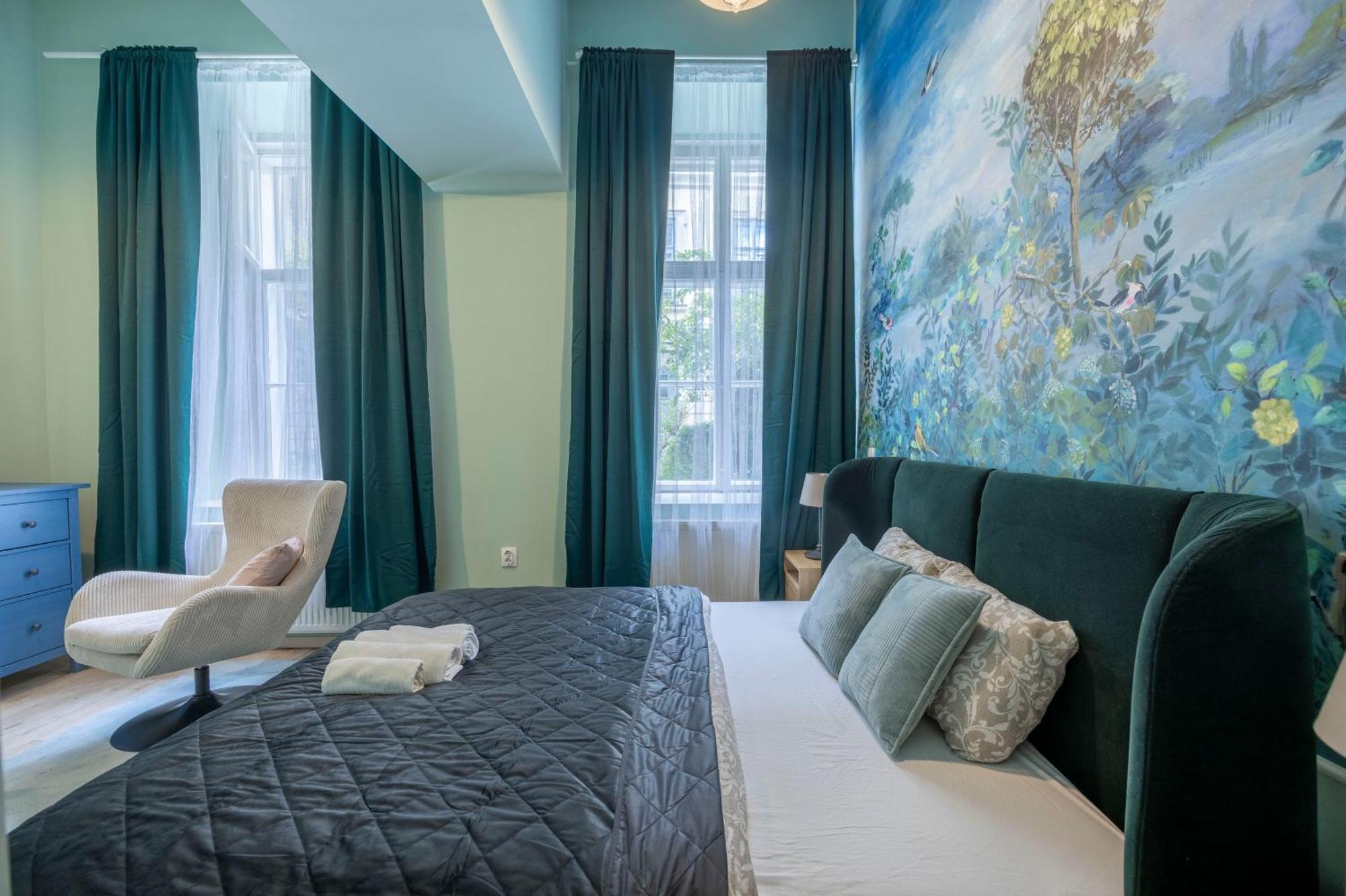 Hidden Gem With Terrace On The Andrassy Fashion Road Apartment Budapest Exterior photo